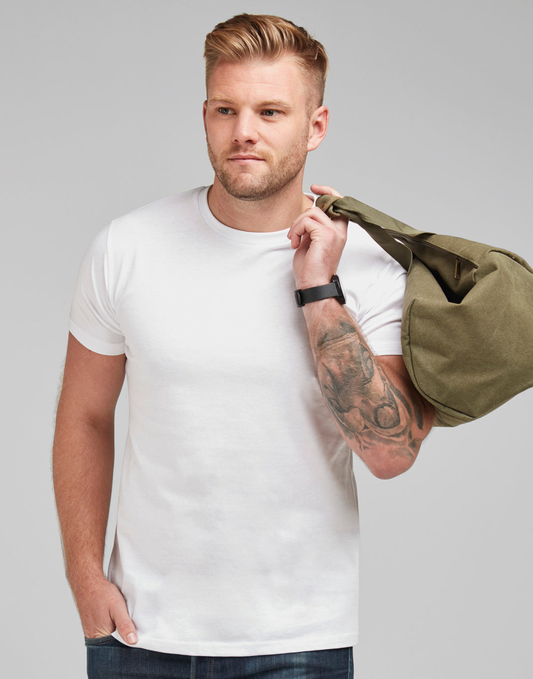 Premium Basic Men T-Shirt Tagless Tee